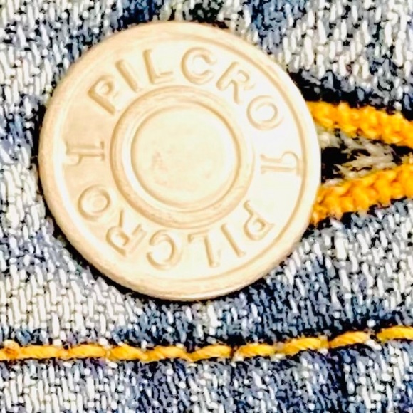 NWT: ANTHROPOLOGIE Pilcro | Single Front-Pleated, High Rise, Relaxed Fit Jeans - Picture 7 of 9